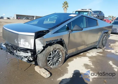 2025 Tesla Cybertruck All-Wheel Drive z USA, uszkodzony, nr VIN 7G2CEHED0SA059251